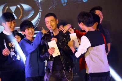 《全员加速中》首映礼 TFboys对黄晓明撒娇