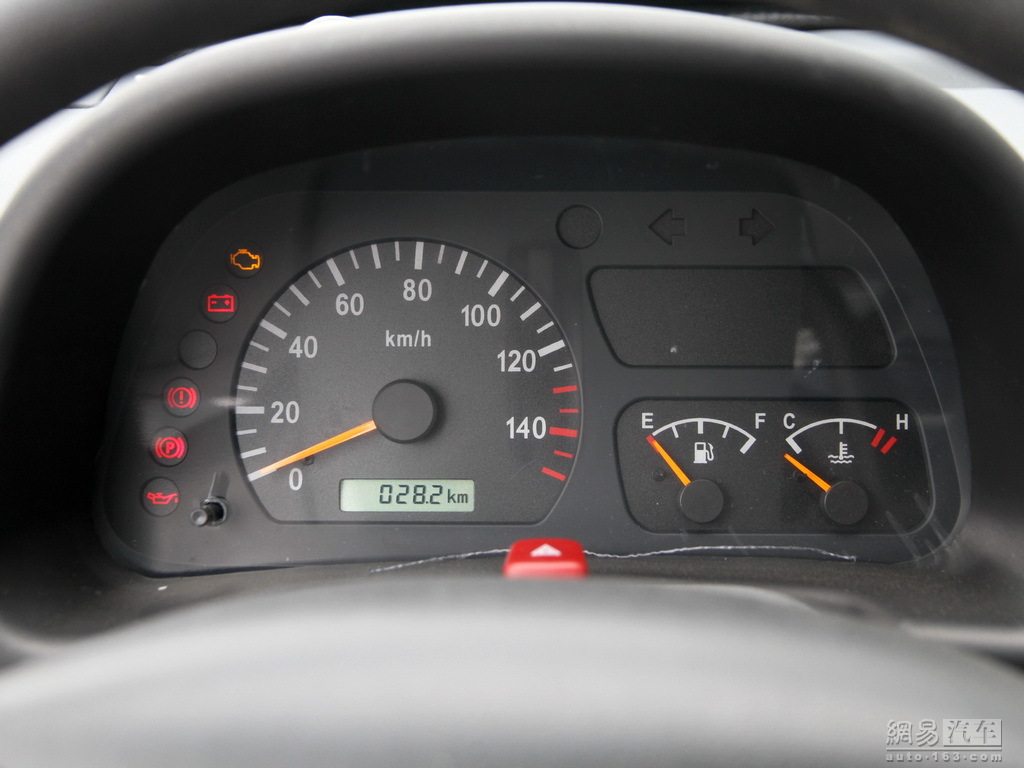 江南TT 2011款 0.8MT舒适型 仪表盘