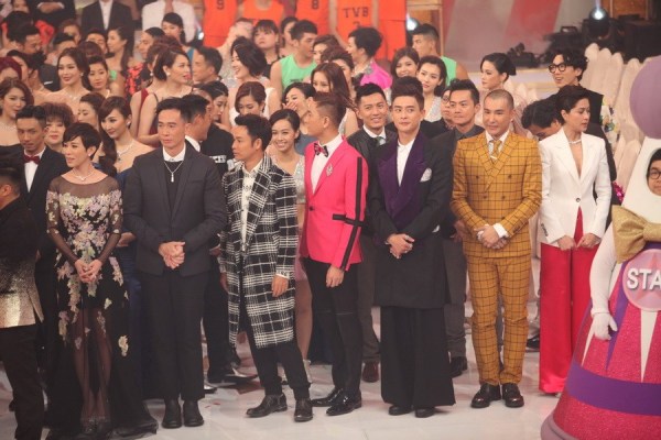 "跑男团"成员王祖蓝是这几天最幸福的男人——近日,在tvb万千星辉台庆