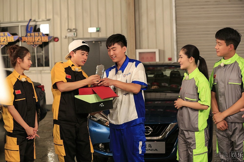 张杰谢娜真人秀首合体_网易娱乐