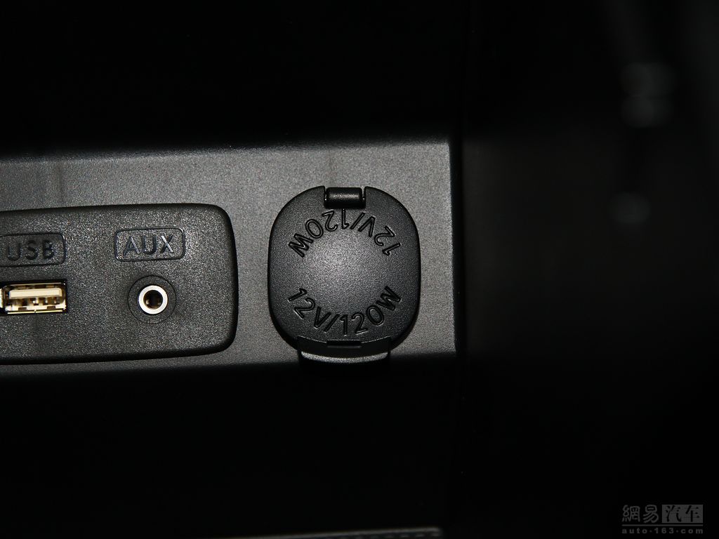 版 XS 輪胎標識信息 網易汽車 -森林人 2.5AT豪華版 XS 輪胎標識信息高清圖片